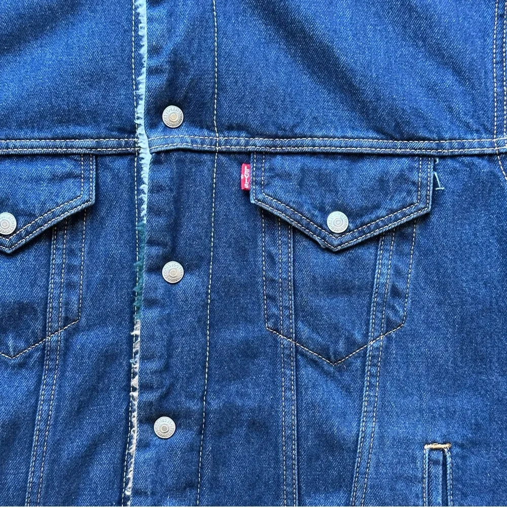 LEVIS REVERSIBLE VINTAGE RELAXED FIT SHERPA TRUCKER JACKET MENS SIZE MEDIUM NEW - Picture 5 of 10